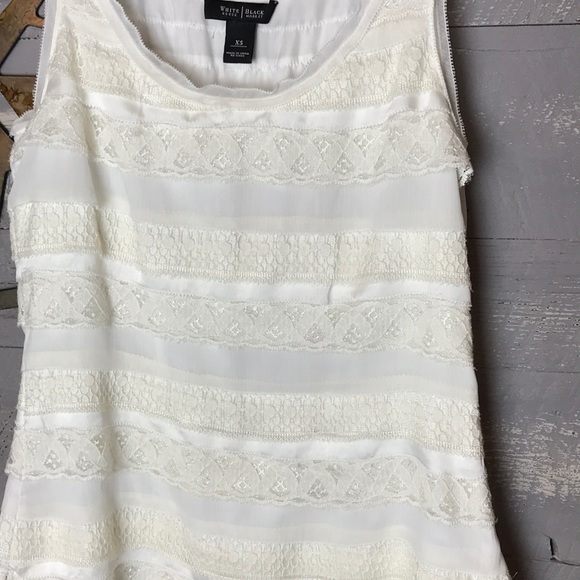 WHBM sleeveless top with ruffles & lace - Picture 4 of 5